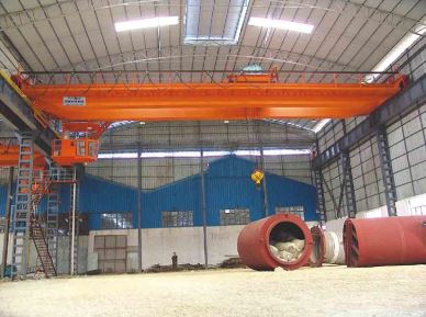 QD คลังสินค้าสะพาน Crane 55 ตัน