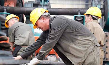 ข้อกำหนดด้านความปลอดภัยสำหรับการยกเครนเหนือศีรษะ.jpg Safety Requirements for Overhead Crane Lifting Operation.jpg